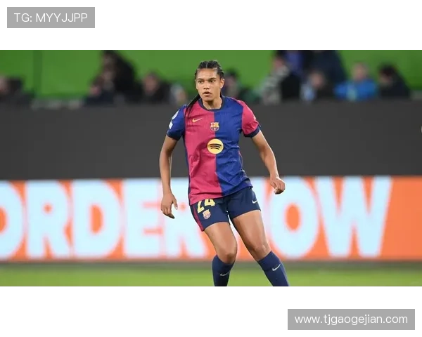 10月10日足球明星盛典回顾与精彩瞬间盘点